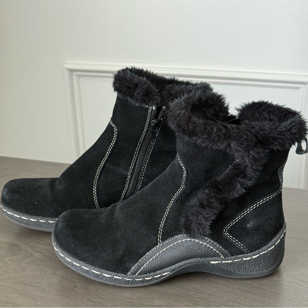 Bare Traps ELLEA Winter Black Suede Booties Faux Fur Lined Size 7M